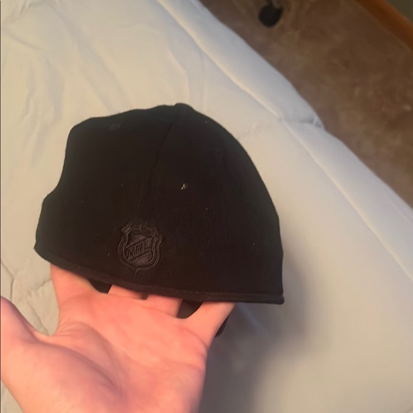 Black Chicago Blackhawks Cap - Picture 2 of 2